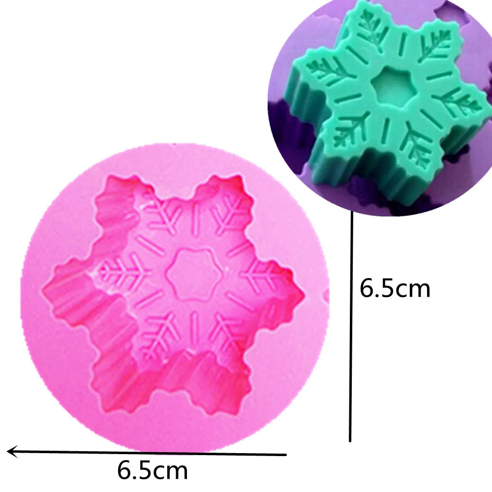 Christmas Snowflake Candle Silicone Mold Handmade Soap Aromatherapy Gypsum Resin Ice Mould Candle Making Kit Home Decor Gifts