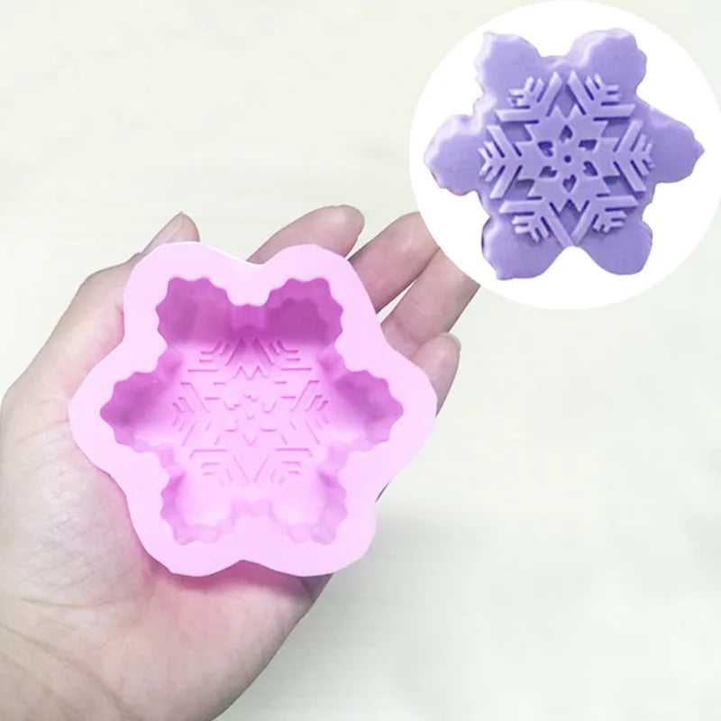 Christmas Snowflake Candle Silicone Mold Handmade Soap Aromatherapy Gypsum Resin Ice Mould Candle Making Kit Home Decor Gifts